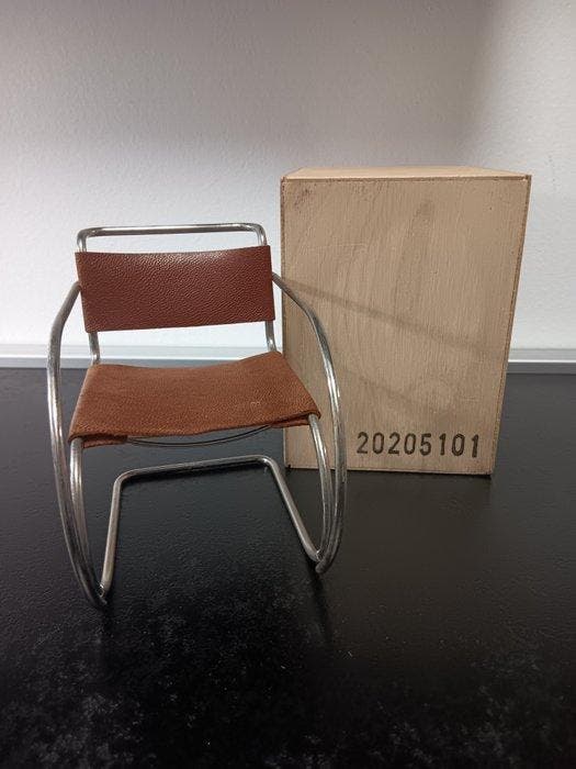 Vitra Design Museum - Ludwig Mies van der Rohe - Chaise - MR, Antiquités & Art, Antiquités | Meubles | Chaises & Canapés