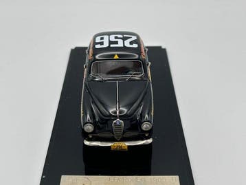 ABC 1:43 - Model sedan - Alfa Romeo 1900 TI 1954 Carrera