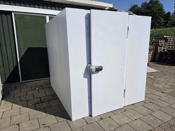 Koelcel 180 x 210 x 196 cm, Gebruikt, Koelen en Vriezen
