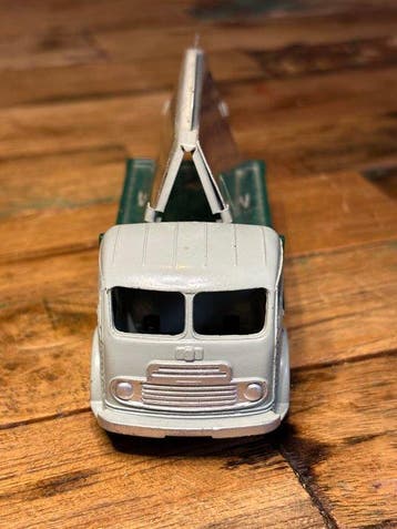Dinky Toys 1:43 - Modelauto - Simca Cargo