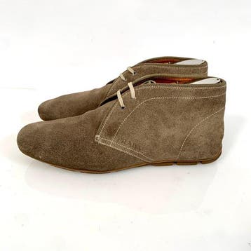 Prada Desert Sneaker 2DD 005 Suede Beige UK 6 - Sneakers -, Kleding | Heren, Nieuw