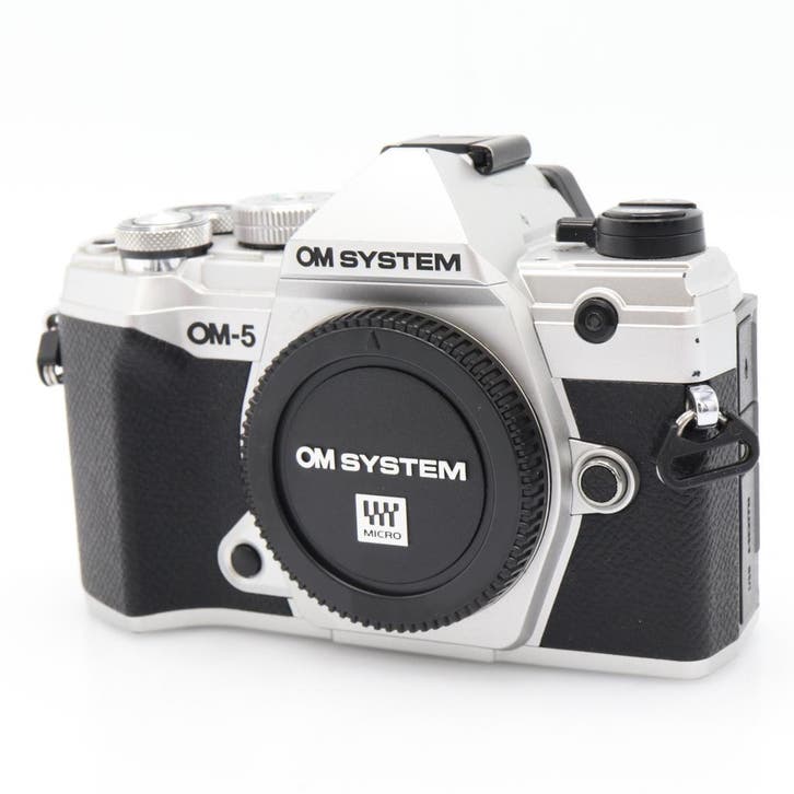 OM SYSTEM OM-5 body zilver | Tweedehands, Audio, Tv en Foto, Fotocamera's Digitaal, Zo goed als nieuw, Verzenden