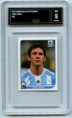 Panini - Lot of 2 - 2010 World Cup - Graded - GMA 9 - Lionel, Verzamelen, Nieuw