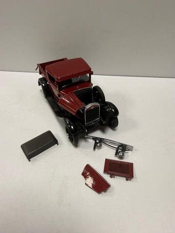 Danbury Mint 1:24 - Voiture miniature - 1931 Ford Model A