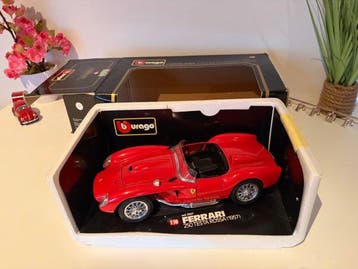 Bburago 1:18 - Modelauto - Ferrari 250 Testa Rossa
