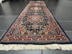 Bidjar - Vloerkleed - 300 cm - 82 cm, Huis en Inrichting, Stoffering | Tapijten en Vloerkleden, Nieuw