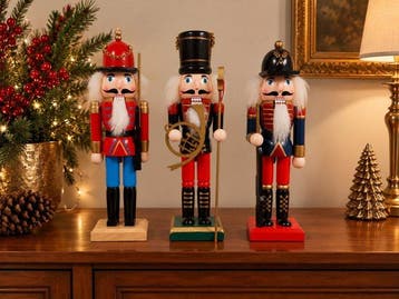 Ornement décoratif - Europe - Père Noël sur un traîneau, Diversen, Nieuw