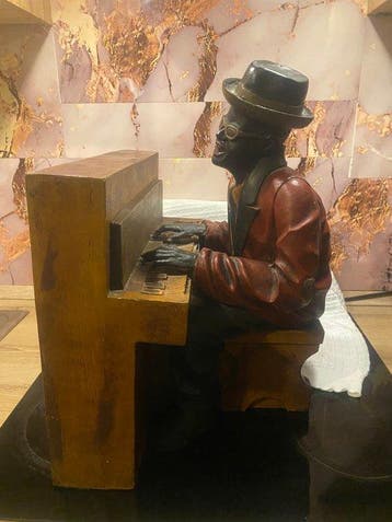 sculptuur, Jazz Pianist Skulptur - 74 cm - Hars - 1970