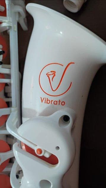Vibrato - A1S - - Altsaxofoon - Thailand