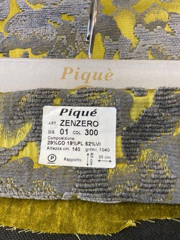 PIQUE  - Hoogwaardig jacquardweefsel met een verfijnd