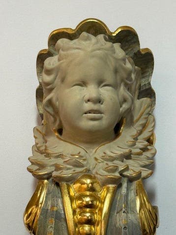 sculptuur, Konsola polichromowana z gow anioa - 56 cm -