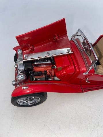 Franklin Mint 1:24 - Modelauto - MG TC Roadster 1948, een, Nieuw