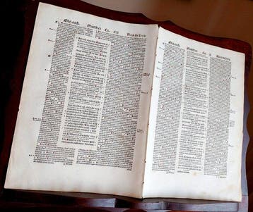 Nicolaus de Lyra - Sheet from Incunable Biblia latina