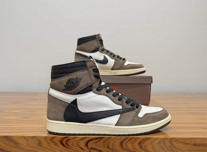 Air Jordan - Jordan 1 Retro High OG SP Travis Scott Mocha -, Kleding | Heren, Schoenen