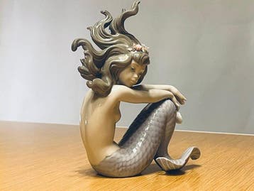Lladró - José Puche - sculptuur, Illusion - 16.5 cm -