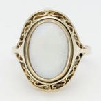 Ring - 14 karaat Geel goud Opaal, Handtassen en Accessoires, Ringen, Nieuw