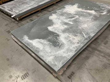 Veiling: Staalplaten 52 stuks, Ophalen