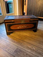 Kist - kamferhout - China - Details, Antiek en Kunst