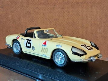 BEST MODEL 1:43 - Model raceauto - FERRARI 275 GTB/4 SPIDER, Nieuw