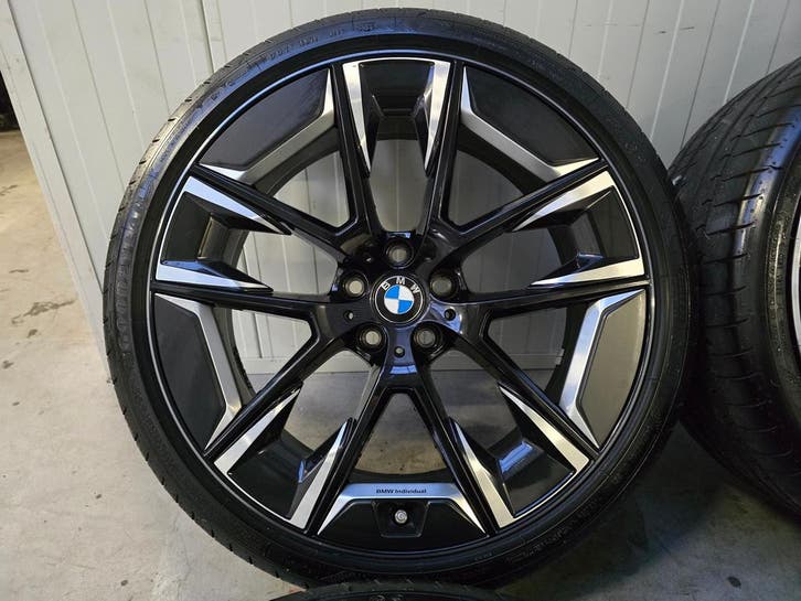 Demo BMW 5 serie G30 G31 20inch 1001i zomerbanden Individual, Auto-onderdelen, Banden en Velgen, 20 inch, Zomerbanden, 245 mm