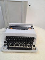 Ettore Sottsass, Perry King - Olivetti, Valentine - -