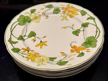 Assiette (6) - Geranium - Faïence, Antiquités & Art