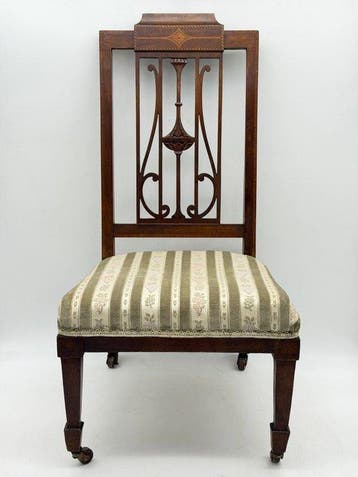 Hepplewhite geïnspireerde rugleuning - Art Nouveau invloeden
