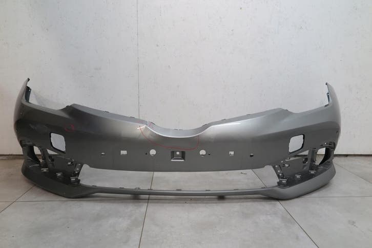voorbumper Toyota Auris II Lift 52119-02K40, Autos : Pièces & Accessoires, Carrosserie & Tôlerie, Envoi