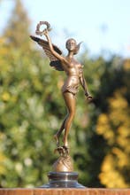 Sculpture, sculptuur of the winged victory - 38 cm - marbre, Antiquités & Art