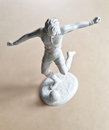 Wallendorf - Karl Steiner - Statue, Footballer - 28 cm -