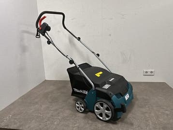 Veiling - Makita verticuteermachine 1300W UV3200, Nieuw