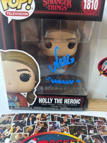 Stranger Things - signed by Nell Fisher - Funko, Nieuw