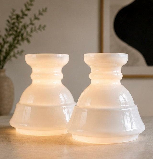 Stolp (2) - Opaline glas - 1960-1970 - Design uit de midden, Antiquités & Art, Curiosités & Brocante
