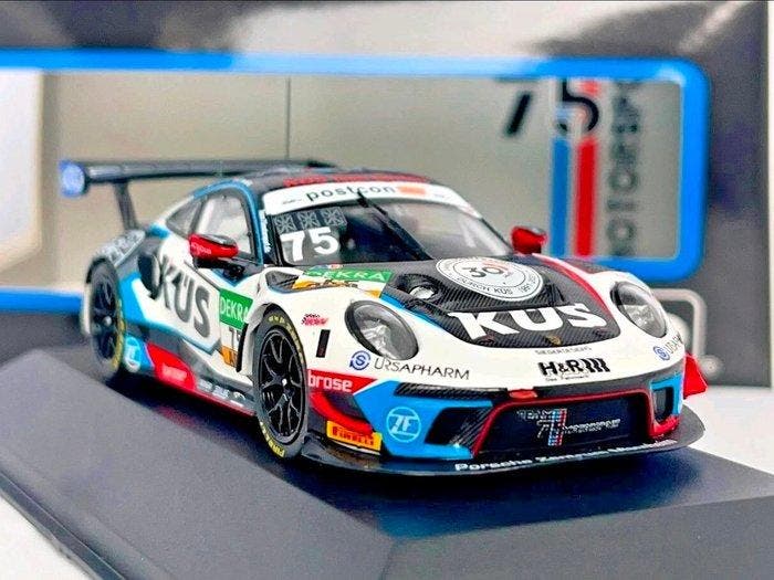 IXO 1:43 - Modelauto - ADAC GT Masters 2021 KÜS Team75, Hobby en Vrije tijd, Modelauto's | 1:5 tot 1:12
