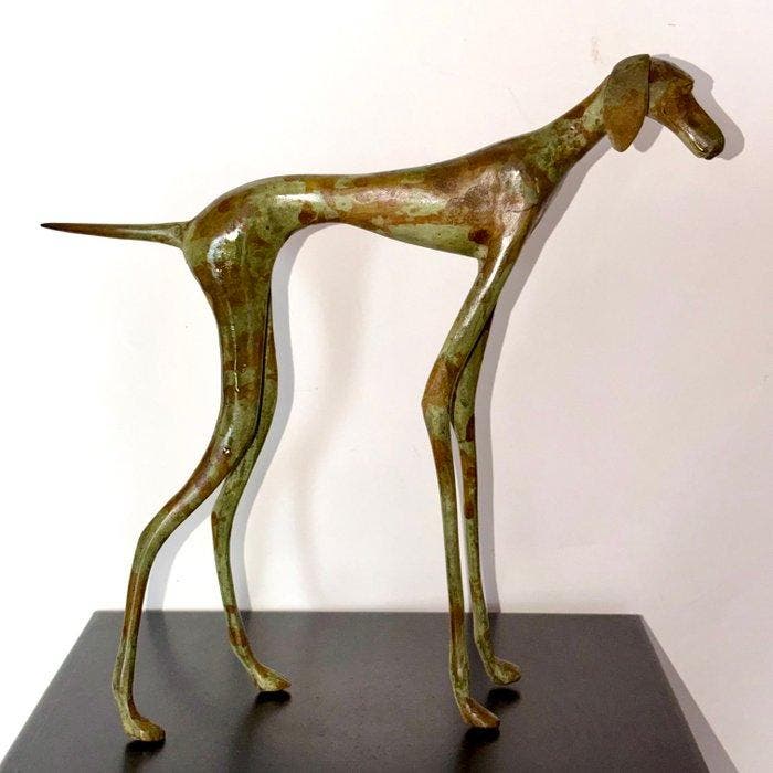 Abdoulaye Derme - sculptuur, Chien, Lévriers stylisé en, Antiquités & Art, Curiosités & Brocante