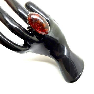 Oude echte Baltische barnsteenring in zilverlegering 10,6 g, Antiek en Kunst