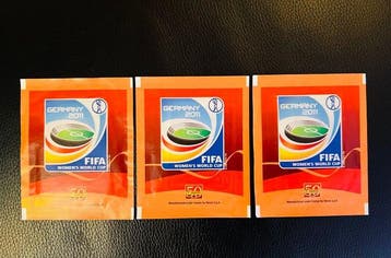 Panini Germany 2011 FIFA Womens World Cup - 8 Booster pack, Collections