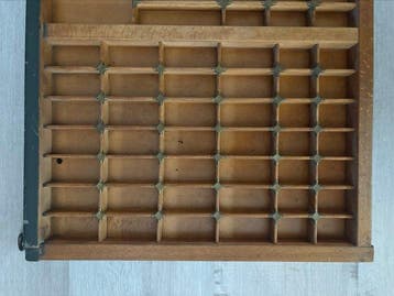 Étagère - Bois - Boîte aux lettres, Antiquités & Art