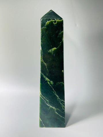 Jade - Toren - Grote Obelisk - Natuursteen - Intens Groen -