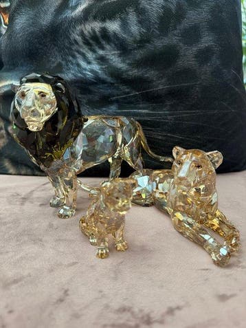 Swarovski - Beeldje - Famille de lions en cristal (3) -
