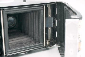 Zeiss Ikon Zeiss Ikon Nettar 518/16 (6x6) – Custom Vintage, Nieuw