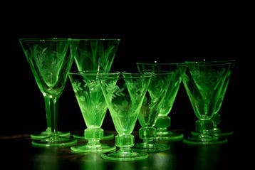 Service à boisson (9) - Cristal - 9 pièces Art Déco Uranium