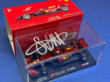 Ferrari - Sebastian Vettel - 2019 - Voiture miniature à, Collections