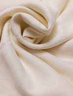 Z58 - 650 x 145 cm - Pregiato tessuto in puro lino - Textiel