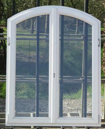 pvc boograam , raam , chassis 125 x 140 - 160 wit, Bricolage & Construction, Ophalen of Verzenden, Raamkozijn