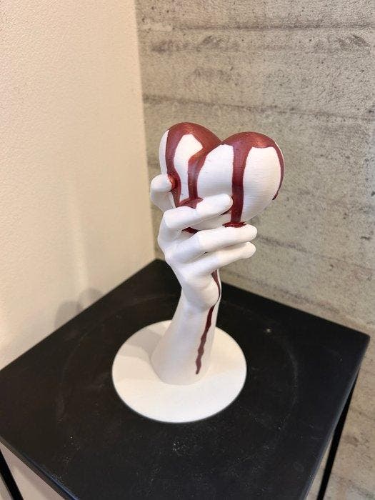 Andrea Giorgi - hold my heart tight, Antiquités & Art, Art | Objets design