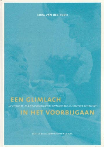 Een glimlach in het voorbijgaan - Cora van der Kooij - 97890, Verzenden
