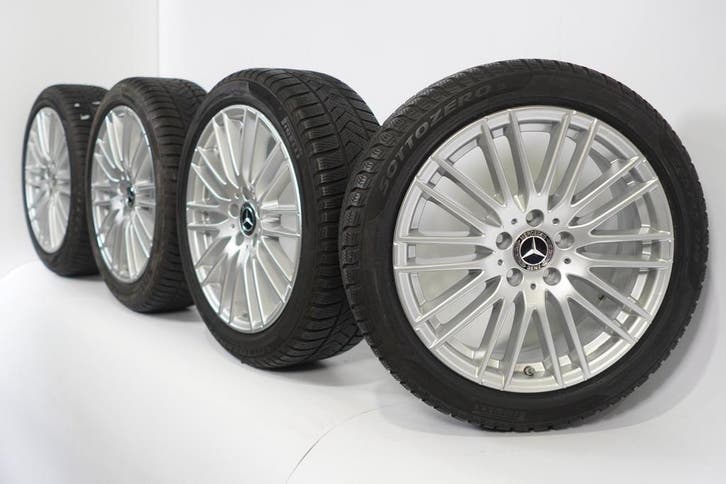 Mercedes C-Klasse C206 S206 W206 18 inch velgen Pirelli Runf, Autos : Pièces & Accessoires, Pneus & Jantes, Enlèvement ou Envoi