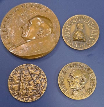 Vaticaan. Historical Medal 1900-2000 (Zonder minimumprijs)