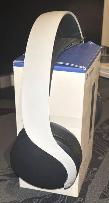 Sony - Bundle PULSE 3D Headset, DualSense-Ladestation -